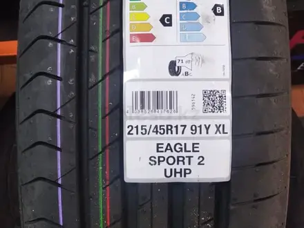 Шины Goodyear 215/45/r17 ES 2 UHP за 70 000 тг. в Алматы