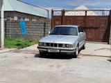 BMW 520 1991 года за 1 600 000 тг. в Шымкент – фото 5