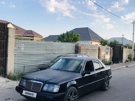 Mercedes-Benz E 300 1991 года за 1 000 000 тг. в Шымкент