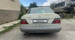 Mercedes-Benz E 280 1994 годаүшін2 800 000 тг. в Шымкент – фото 5