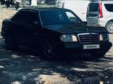 Mercedes-Benz E 200 1994 года за 2 000 000 тг. в Павлодар