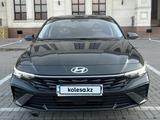 Hyundai Elantra 2024 года за 8 900 000 тг. в Караганда – фото 2