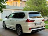 Lexus LX 570 2018 годаүшін39 500 000 тг. в Астана