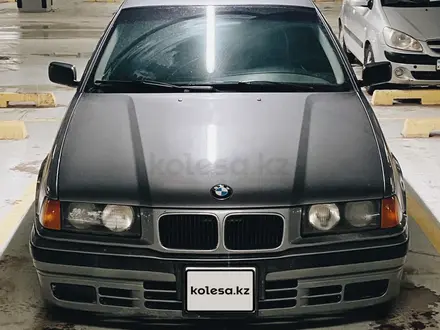 BMW 318 1992 года за 1 500 000 тг. в Астана – фото 5