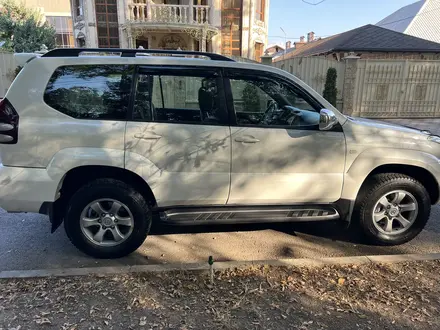 Toyota Land Cruiser Prado 2008 года за 12 700 000 тг. в Алматы – фото 15