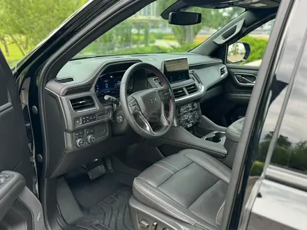 Chevrolet Tahoe 2022 года за 38 700 000 тг. в Алматы – фото 15