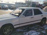 Mercedes-Benz E 230 1988 годаfor1 000 000 тг. в Тараз