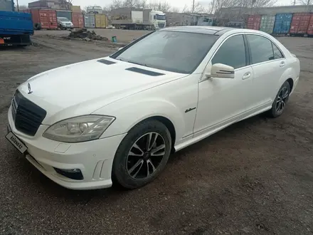 Mercedes-Benz S 350 2007 года за 8 500 000 тг. в Караганда – фото 3