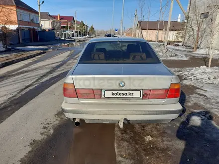 BMW 520 1993 года за 1 300 000 тг. в Астана – фото 3
