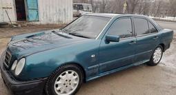 Mercedes-Benz E 280 1998 года за 1 300 000 тг. в Уральск – фото 3