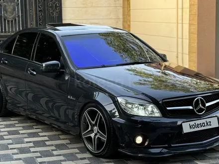 Mercedes-Benz C 63 AMG 2008 года за 14 000 000 тг. в Шымкент