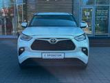 Toyota Highlander 2022 года за 23 900 000 тг. в Костанай – фото 2