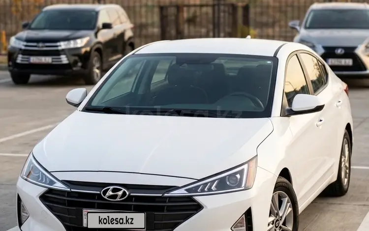Hyundai Elantra 2019 года за 5 200 000 тг. в Атырау