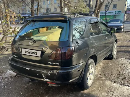 Lexus RX 300 1999 года за 3 900 000 тг. в Талдыкорган – фото 3