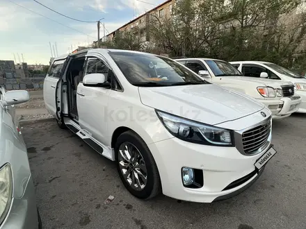 Kia Carnival 2017 года за 13 000 000 тг. в Туркестан