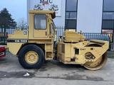 Caterpillar  Катки 1993 года за 3 700 000 тг. в Уральск