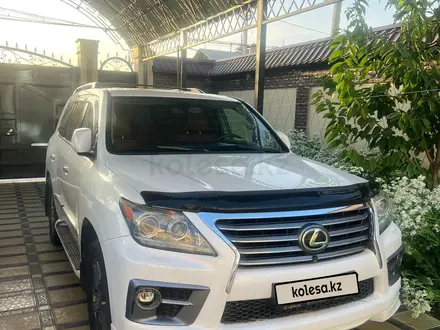 Lexus LX 570 2013 года за 23 200 000 тг. в Шымкент
