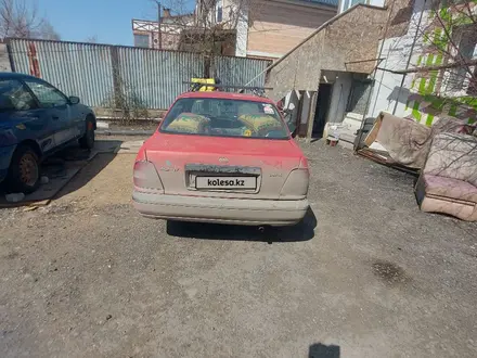 Nissan Sunny 1993 года за 600 000 тг. в Астана – фото 4