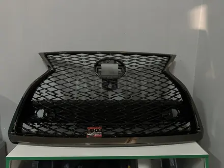 Решетка новая оригинал Rx 300 за 385 000 тг. в Караганда – фото 2