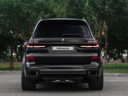 BMW X7 2023 года за 62 000 000 тг. в Астана – фото 4