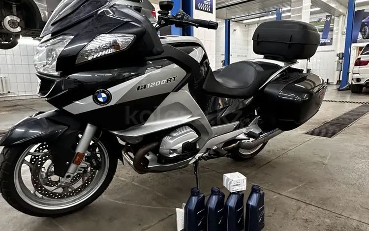 BMW  R1200RT 2010 года за 4 900 000 тг. в Астана