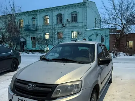 ВАЗ (Lada) Granta 2190 2013 года за 3 300 000 тг. в Семей