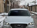 Hyundai Grandeur 2017 года за 10 000 000 тг. в Шымкент