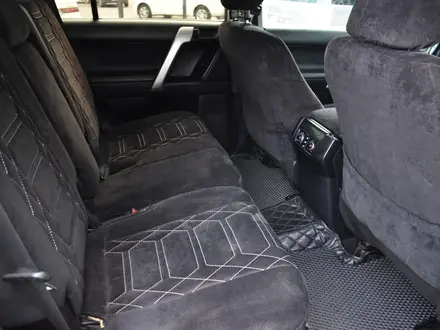 Toyota Land Cruiser Prado 2014 года за 15 290 000 тг. в Астана – фото 21