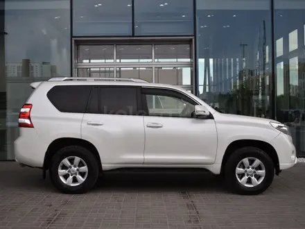Toyota Land Cruiser Prado 2014 года за 15 290 000 тг. в Астана – фото 6