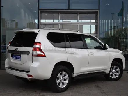Toyota Land Cruiser Prado 2014 года за 15 290 000 тг. в Астана – фото 5