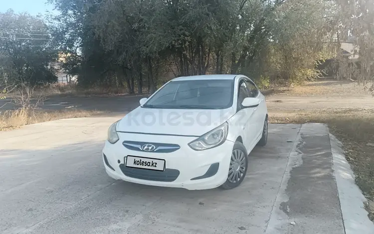 Hyundai Solaris 2013 годаfor3 400 000 тг. в Уральск