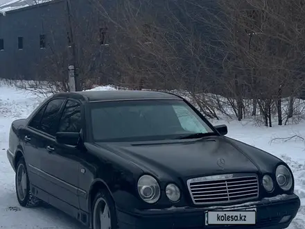 Mercedes-Benz E 280 1998 года за 2 500 000 тг. в Караганда – фото 2