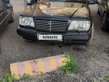 Mercedes-Benz E 280 1995 года за 3 300 000 тг. в Караганда – фото 16