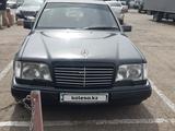 Mercedes-Benz E 280 1995 годаүшін3 300 000 тг. в Караганда