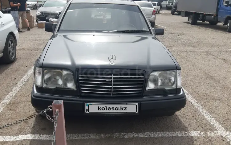Mercedes-Benz E 280 1995 годаүшін3 300 000 тг. в Караганда