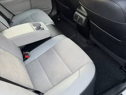 Toyota Camry 2015 года за 8 900 000 тг. в Шымкент – фото 12