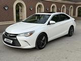 Toyota Camry 2015 годаүшін8 900 000 тг. в Шымкент