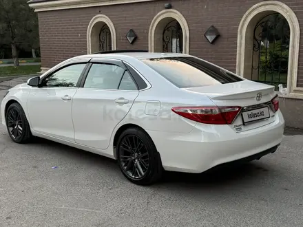 Toyota Camry 2015 года за 8 900 000 тг. в Шымкент – фото 6