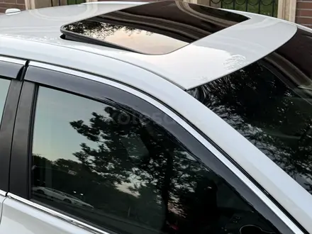 Toyota Camry 2015 года за 8 900 000 тг. в Шымкент – фото 9
