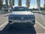 Volkswagen Tiguan 2018 года за 13 000 000 тг. в Павлодар