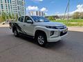 Mitsubishi L200 2023 годаfor13 500 000 тг. в Астана – фото 2