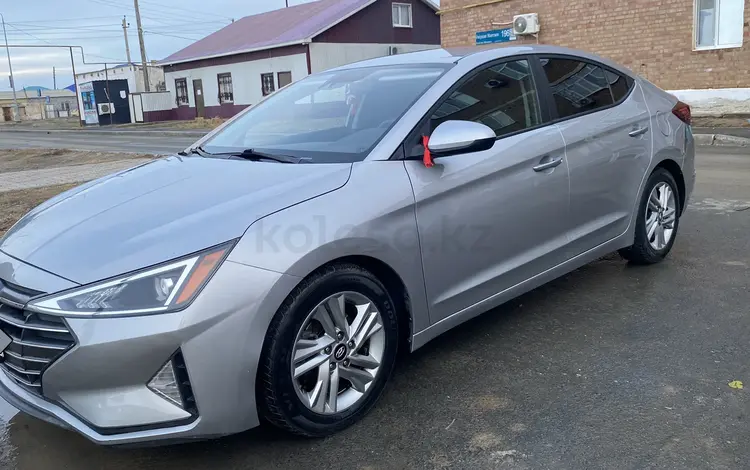 Hyundai Elantra 2019 года за 5 500 000 тг. в Атырау