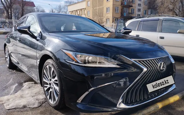 Lexus ES 250 2018 годаүшін22 000 000 тг. в Алматы