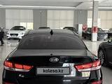 Kia K5 2018 года за 8 500 000 тг. в Шымкент – фото 4