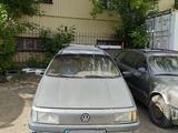 Volkswagen Passat 1990 года за 1 000 000 тг. в Уральск – фото 2