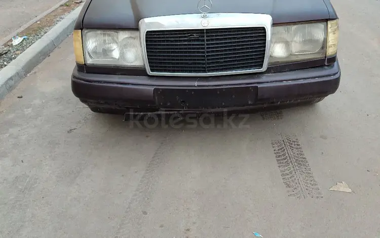 Mercedes-Benz E 260 1993 года за 1 500 000 тг. в Павлодар