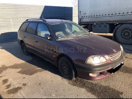 Toyota Avensis 1999 года за 1 111 111 тг. в Петропавловск