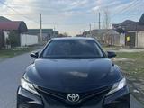 Toyota Camry 2017 года за 12 000 000 тг. в Шымкент