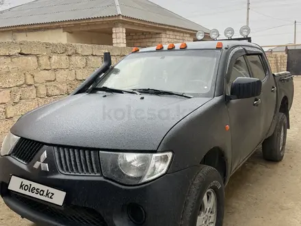 Mitsubishi L200 2007 года за 5 000 000 тг. в Актау – фото 2