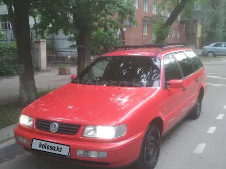 Volkswagen Passat 1993 года за 2 000 000 тг. в Алматы – фото 12
